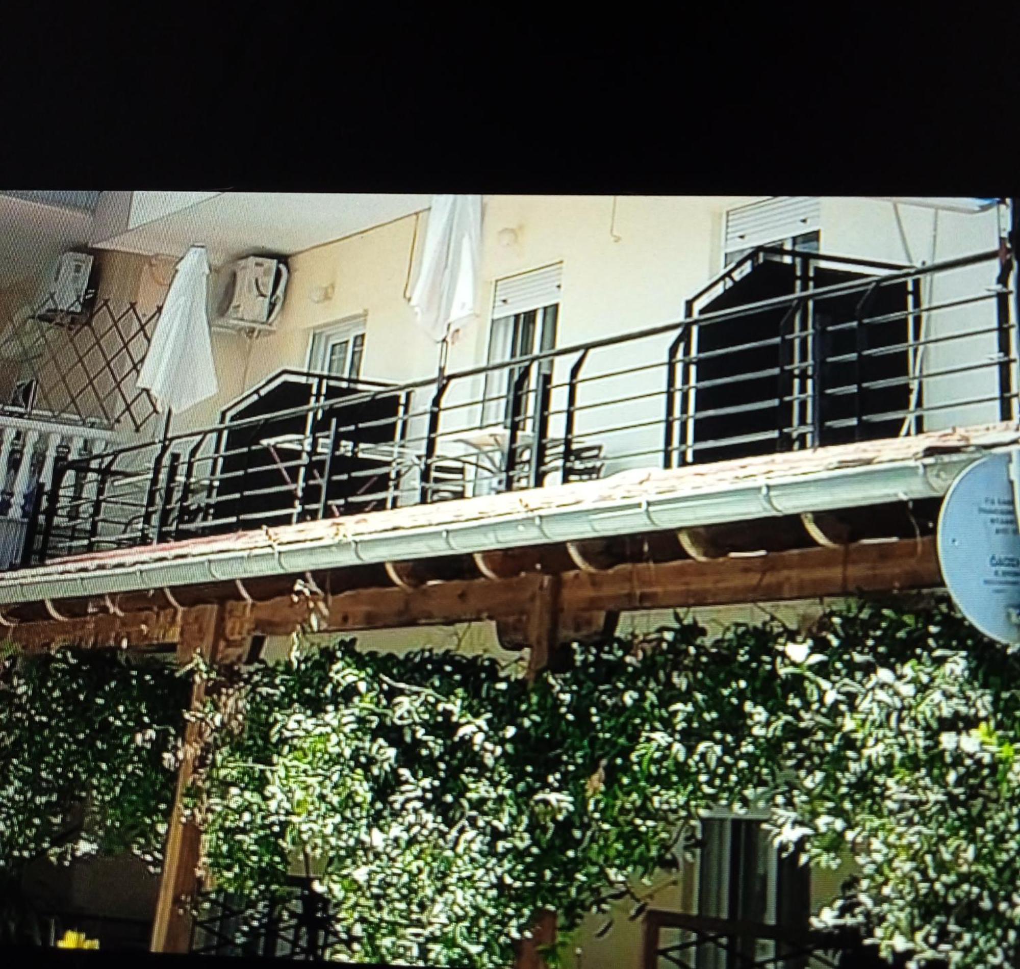 Frini Apartments And Studios Paralía 외부 사진